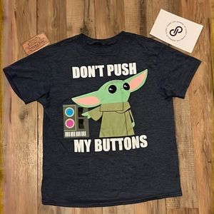 Kids Small Baby Yoda graphic tee “Don’t push my buttons”